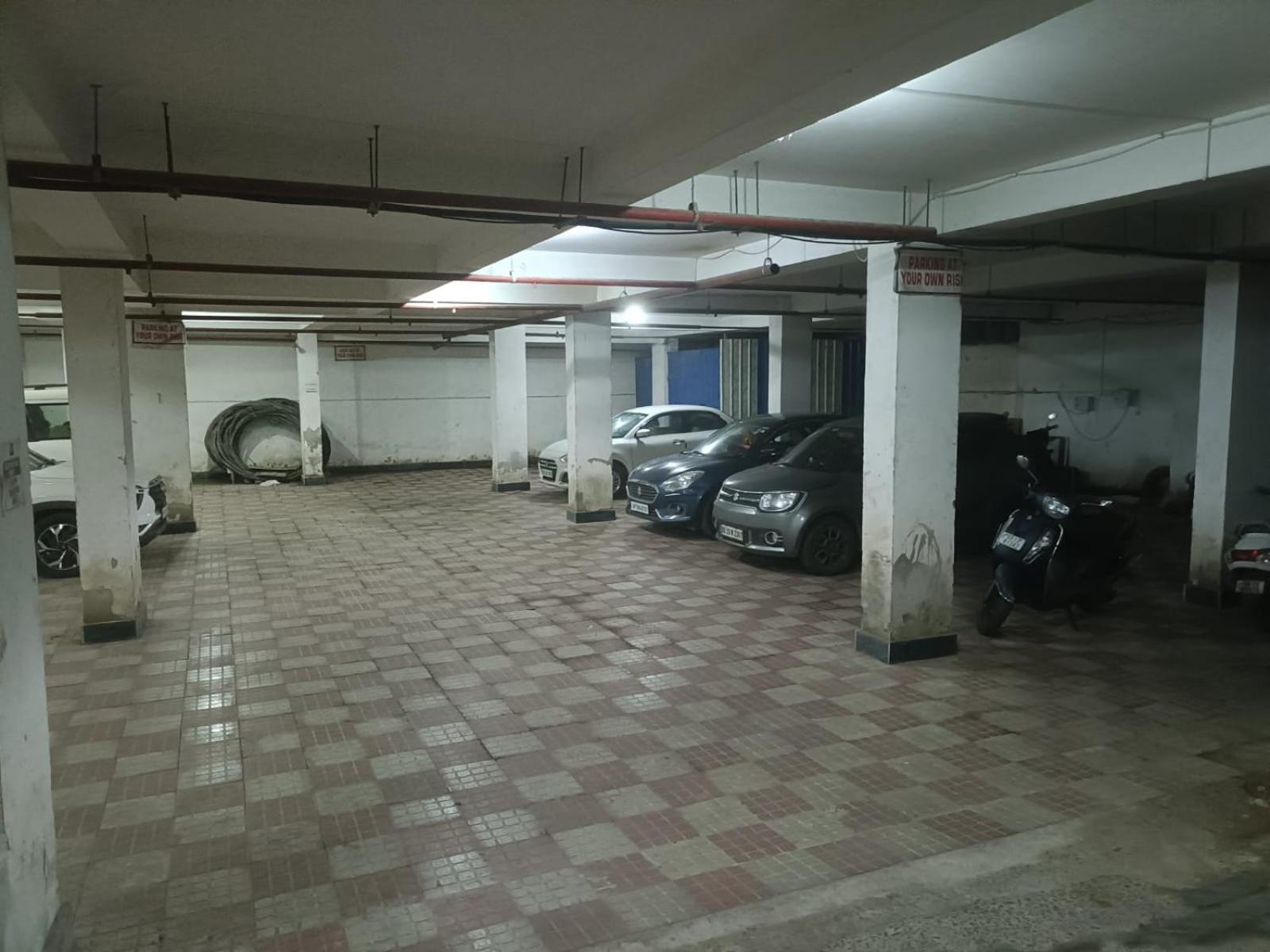 Hotel Vip Square Puri Exterior foto